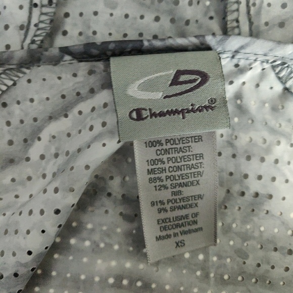 Champion Gray Windbreaker - Picture 2 of 4